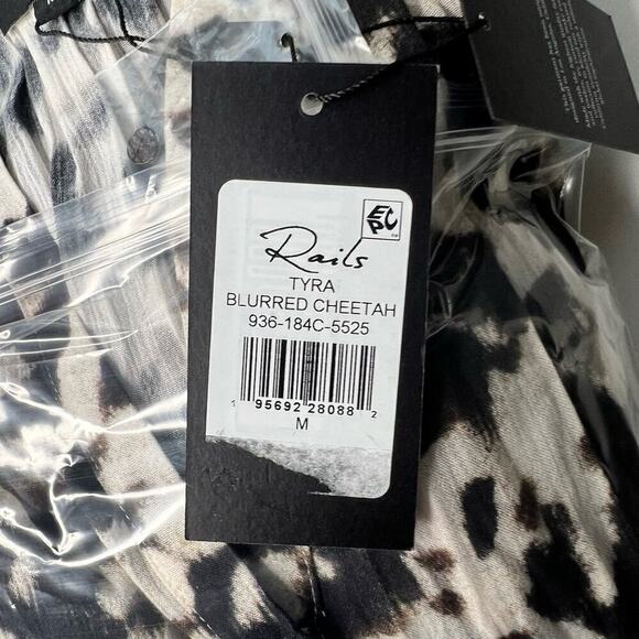 New Women’s Rails Tyra Blurred Cheetah Dress Size M - Picture 7 of 14